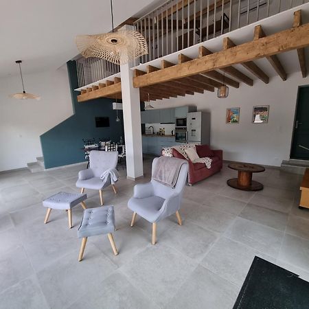 Maison A St Mitre Saint-Mitre-les-Remparts 外观 照片