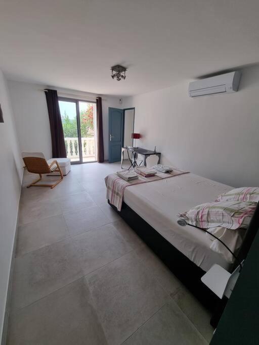 Maison A St Mitre Saint-Mitre-les-Remparts 外观 照片